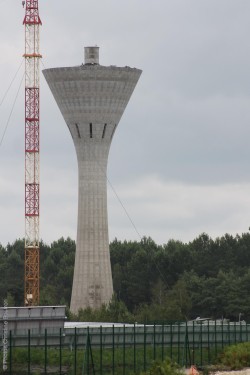 Aperture: 6
Camera: Canon EOS 1100D
Iso: 100
Orientation: 6 17 Bedenac en construction